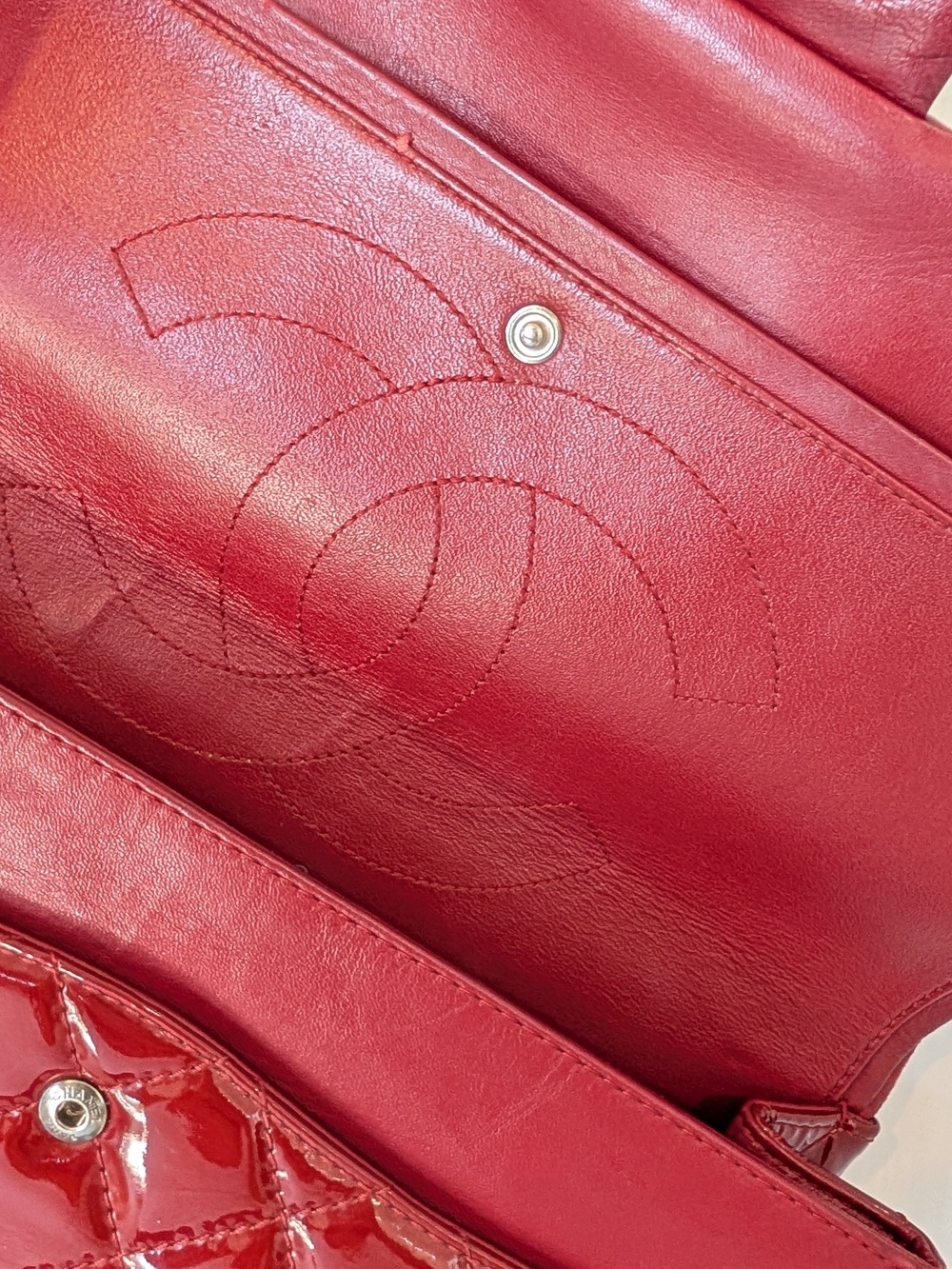 Chanel Red 2.55 Reissue Quilted Patent Leather Crossbody Flap Bag - Picture 13 of 16